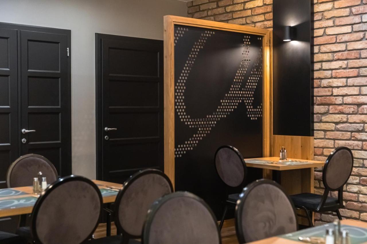 Oliva Hotel Veszprém Exteriér fotografie