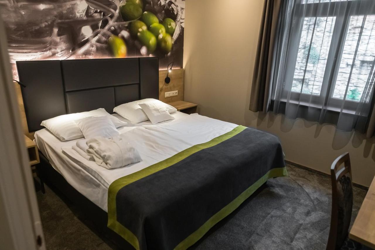 Oliva Hotel Veszprém Exteriér fotografie