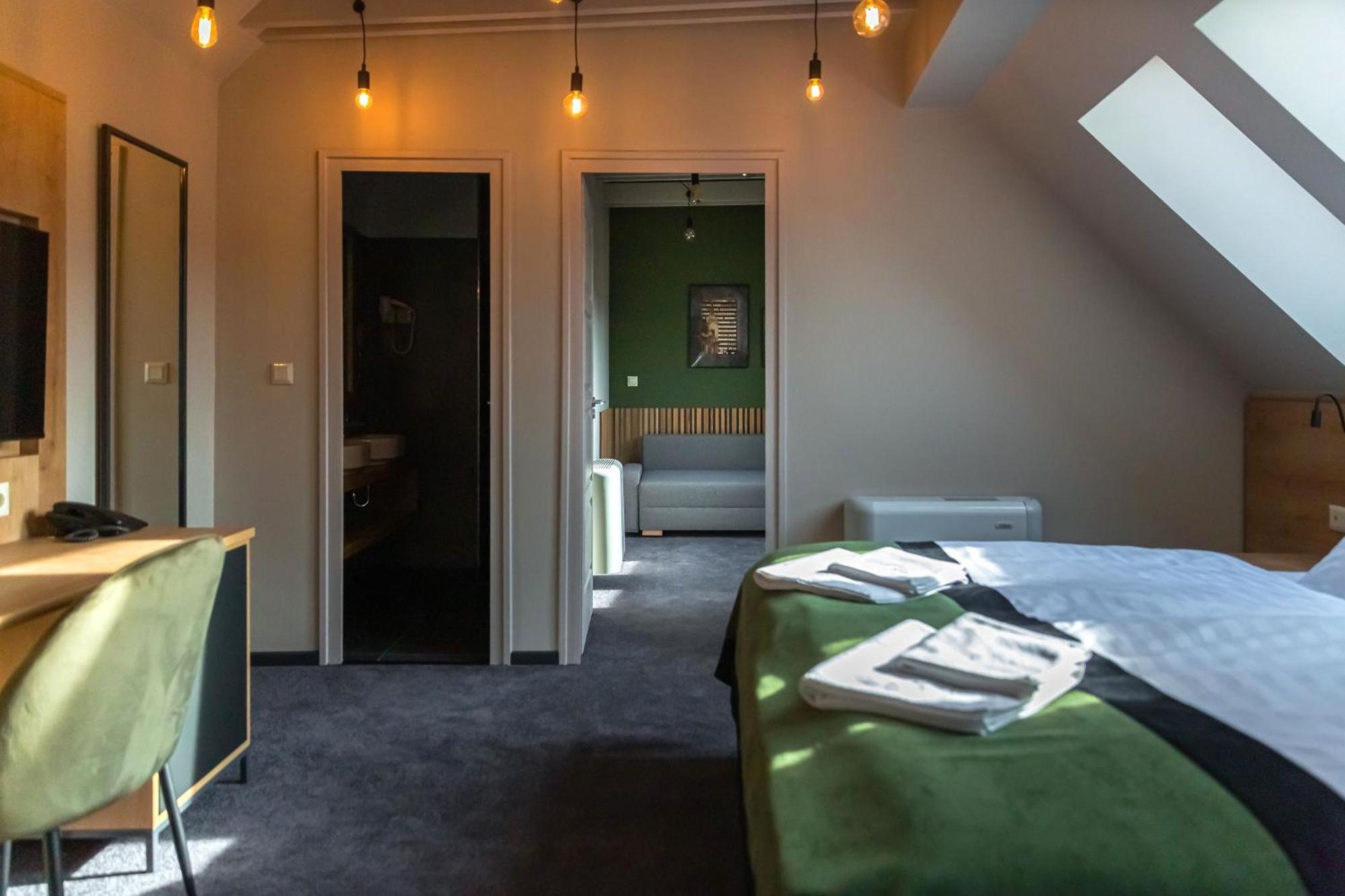 Oliva Hotel Veszprém Exteriér fotografie
